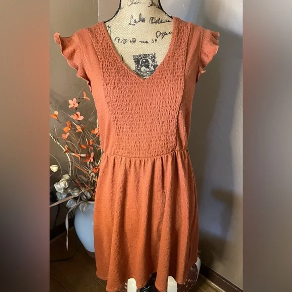 Roxy Terracotta Orange Midi Dress ruffle sleeve v neck sz M PTP 17” - Picture 1 of 5